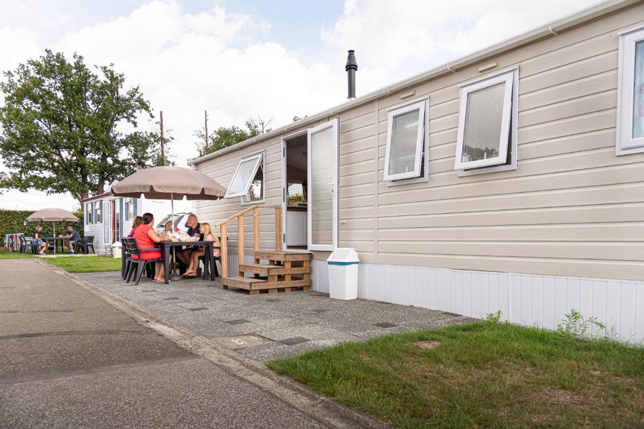 Camping De Binnenvaart Superior Chalet Aan de Wolfsberg Экстерьер фото